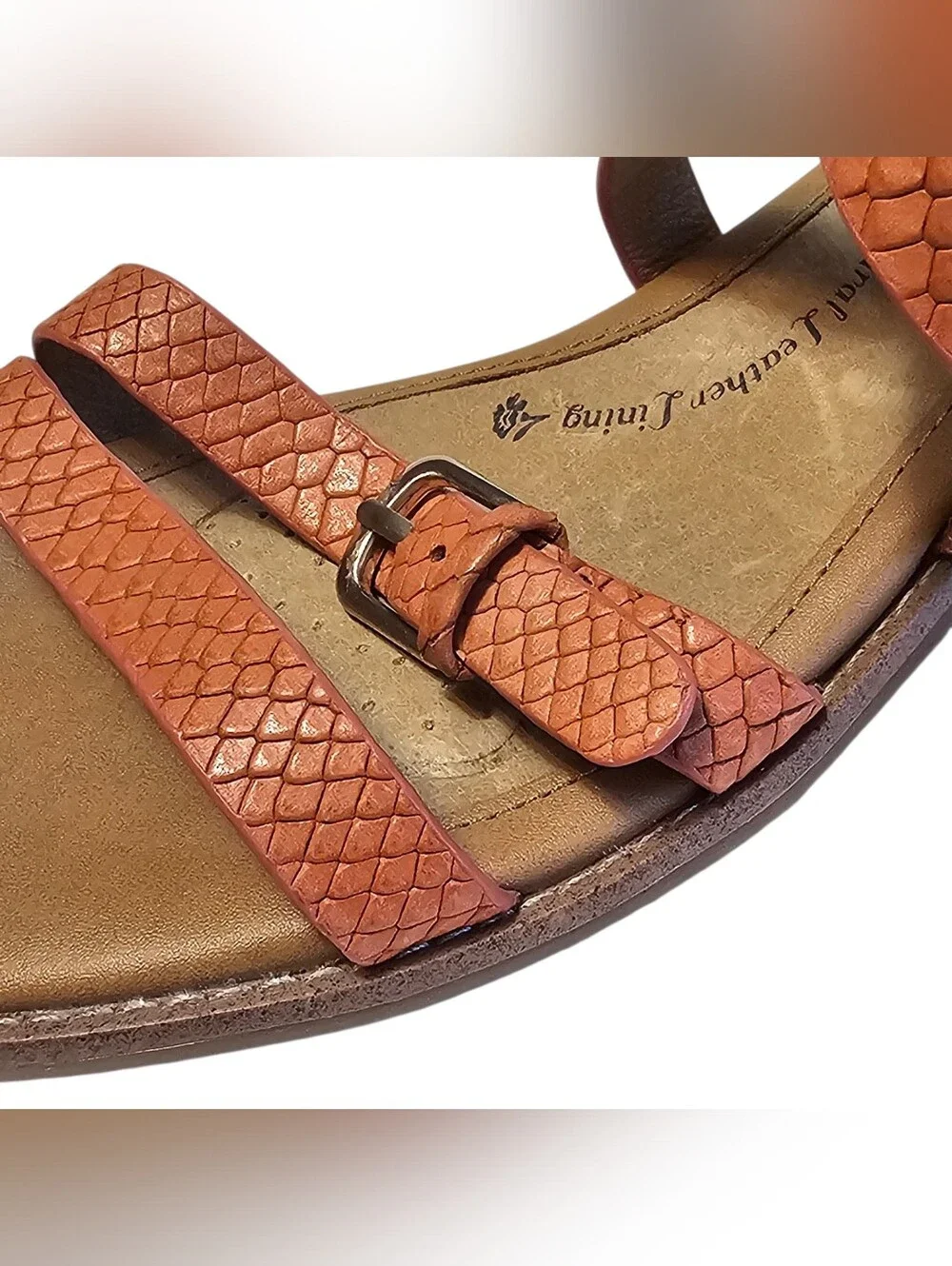 Sofft Nadie II Sandals Sz 8.5 Mango Snake Print Leather Strappy Resortwear Comfy